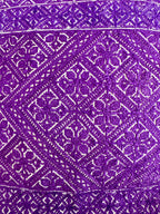 Bordado antiguo de Fez en seda morada